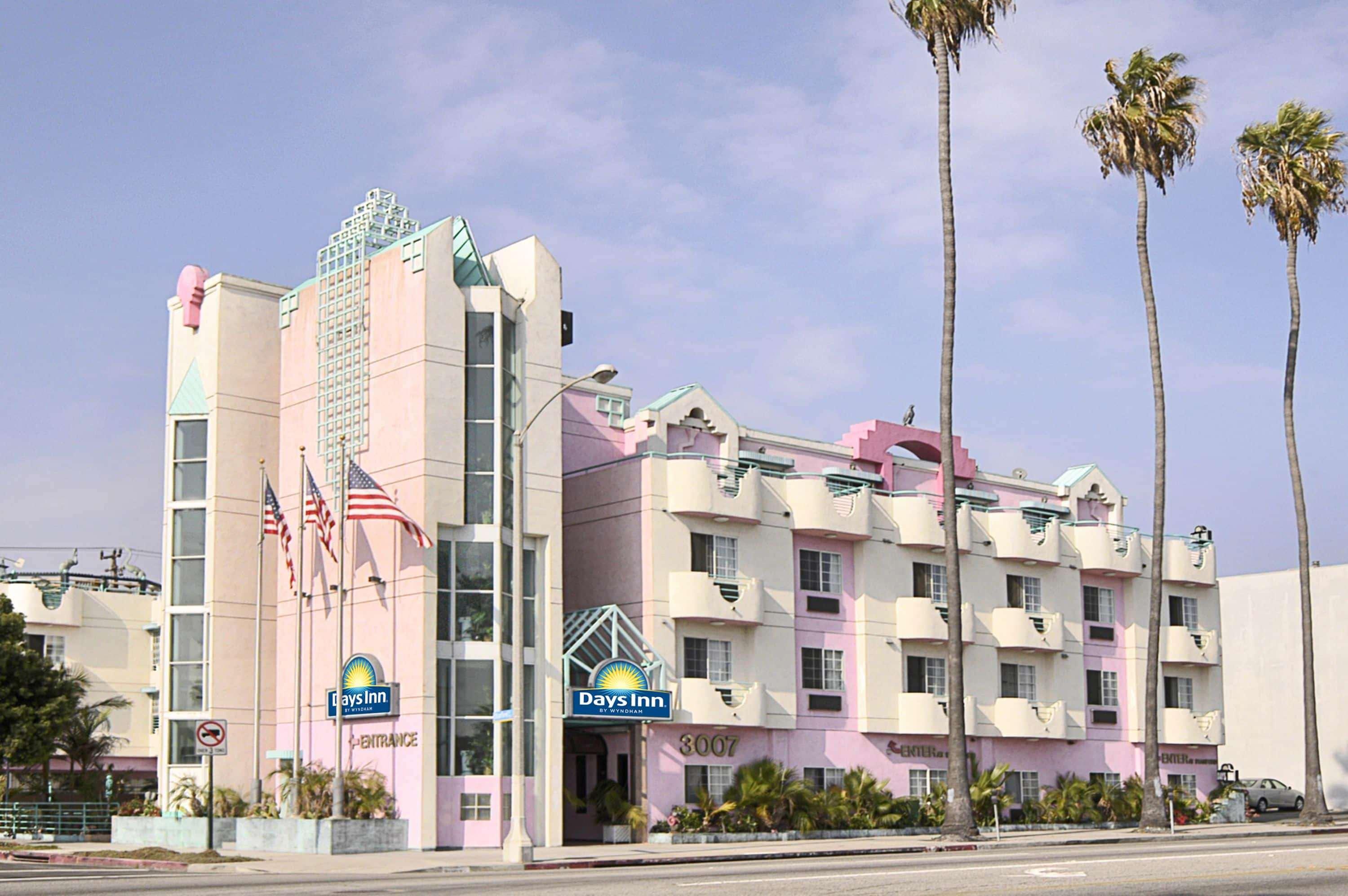 Days Inn By Wyndham Santa Monica Kültér fotó