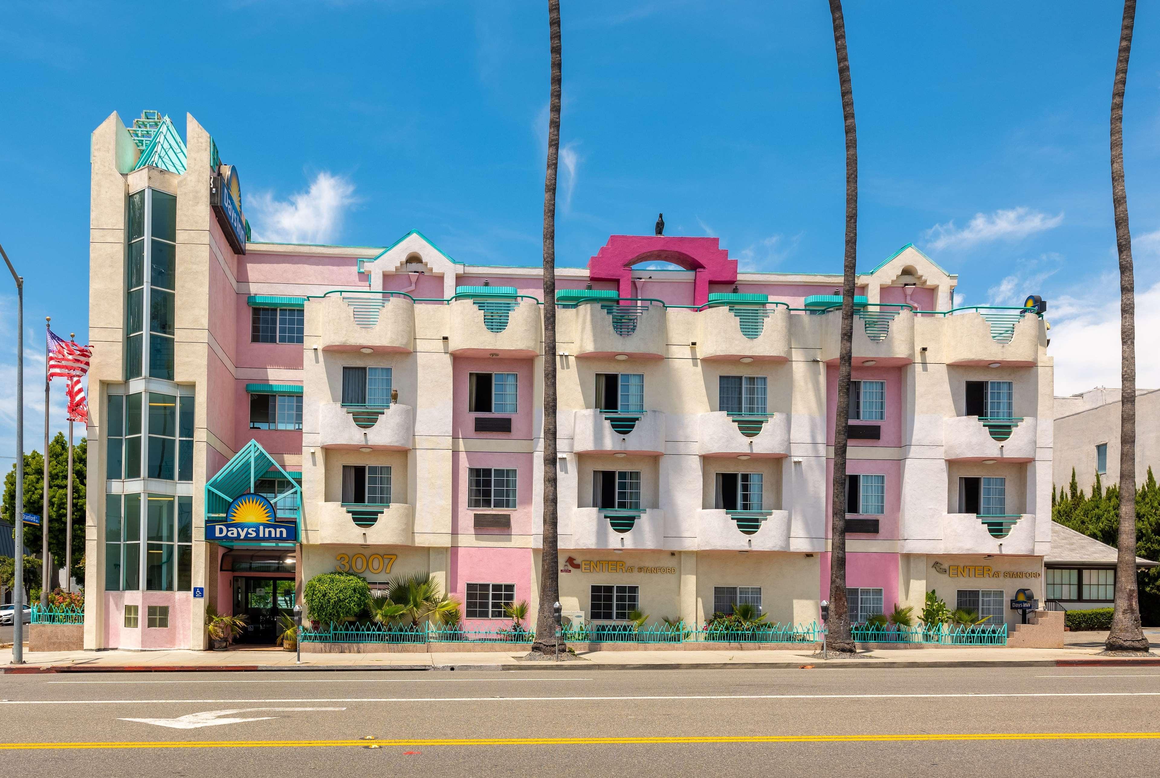 Days Inn By Wyndham Santa Monica Kültér fotó