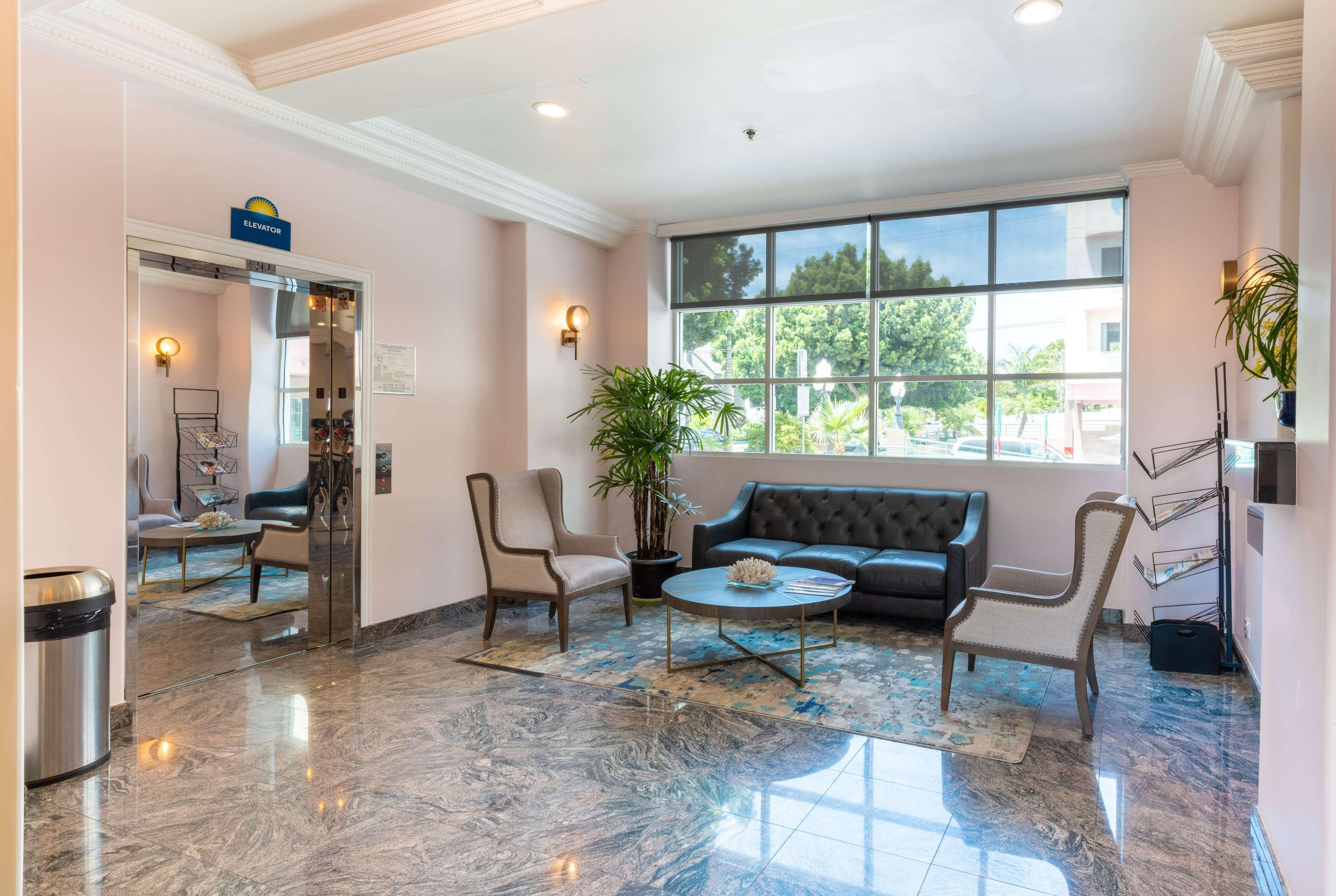 Days Inn By Wyndham Santa Monica Kültér fotó